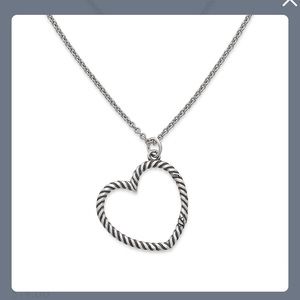 Changeable Heart Charm Holder Necklace without chain